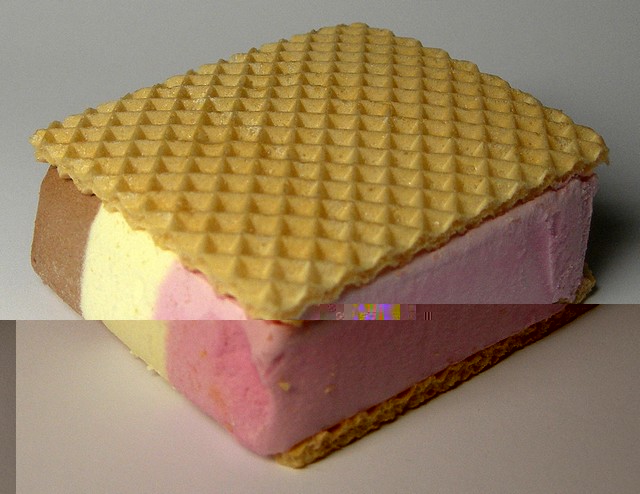 gaufrette choco-vanille-fraise - Fürst Pückler.jpg